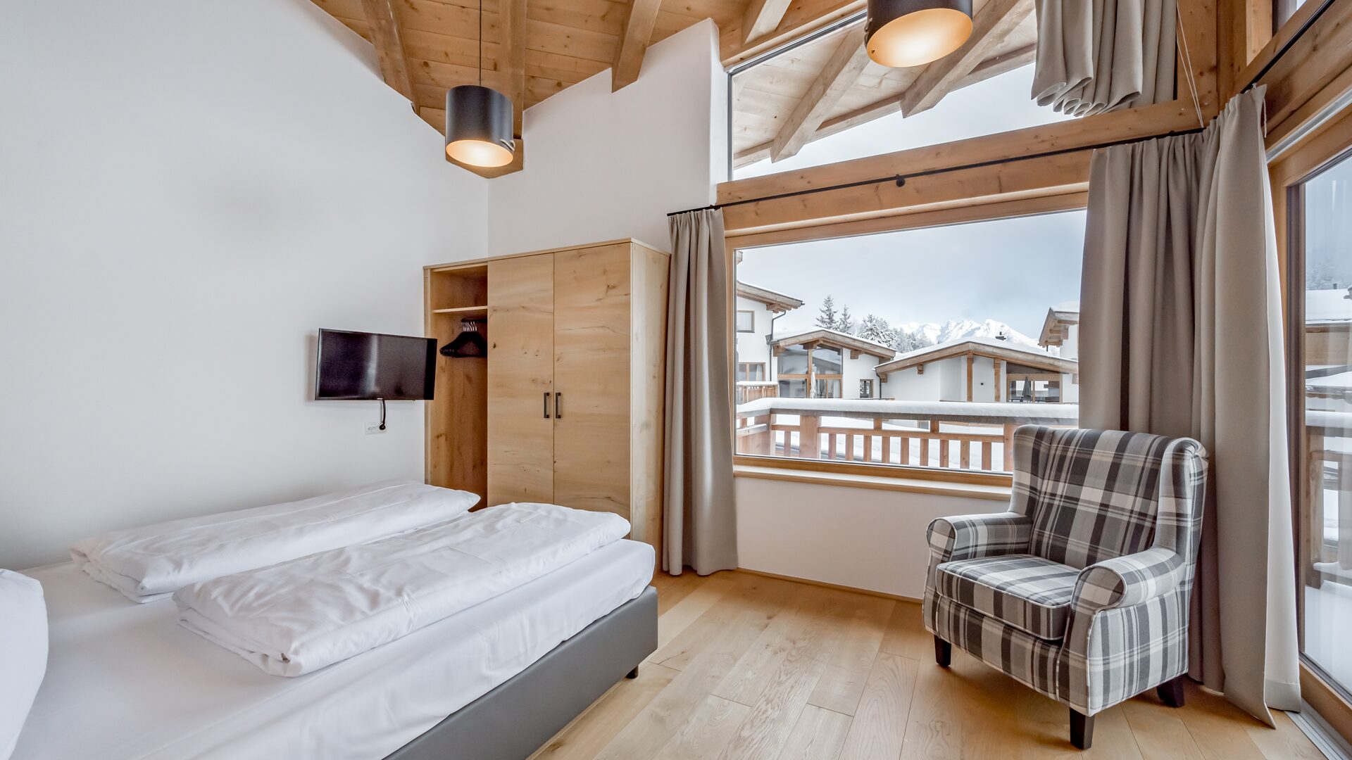 03-Aligro_Winter_2025_26